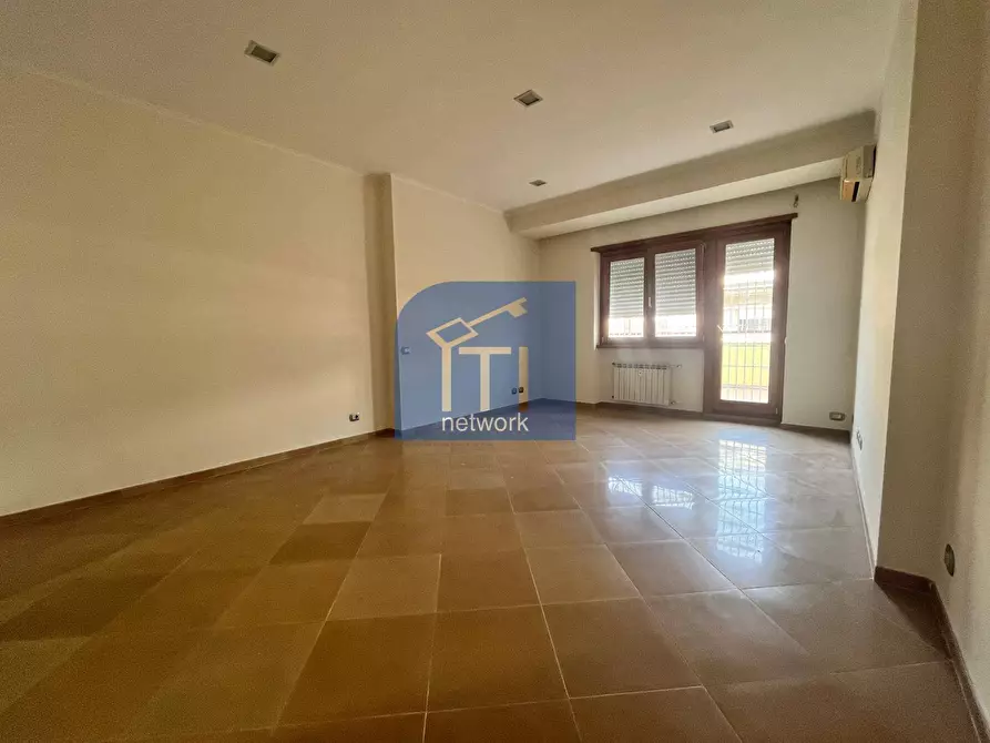 Immagine 21 di Attico in vendita  in Via Delle Gondole a Roma