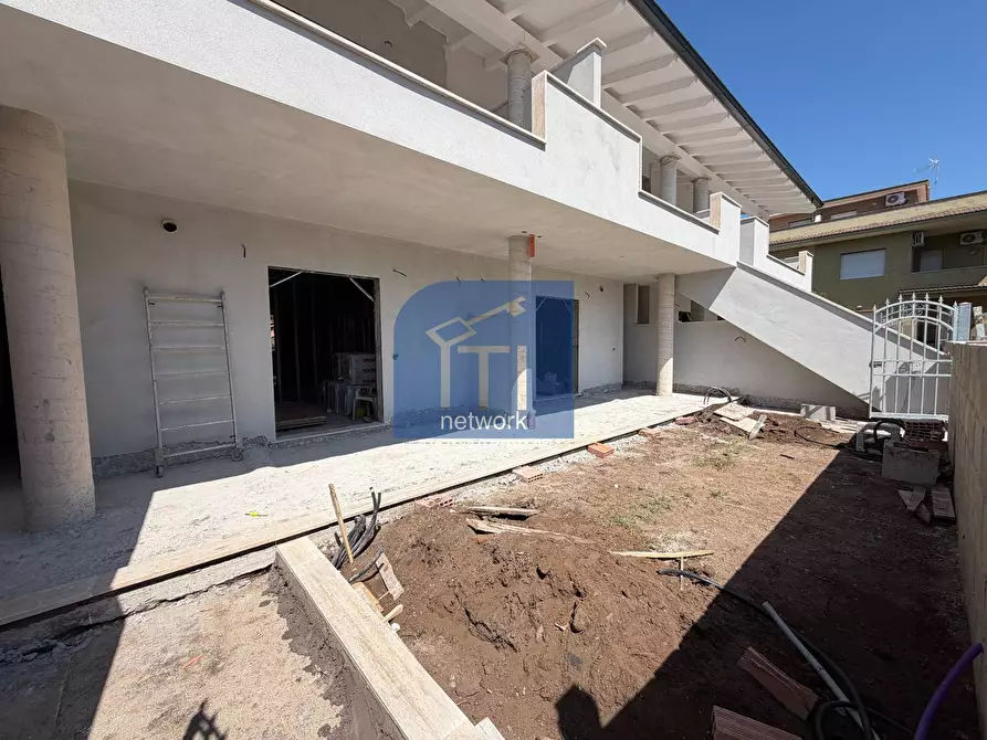 Immagine 2 di Appartamento in vendita  in Viale Enea a Ardea