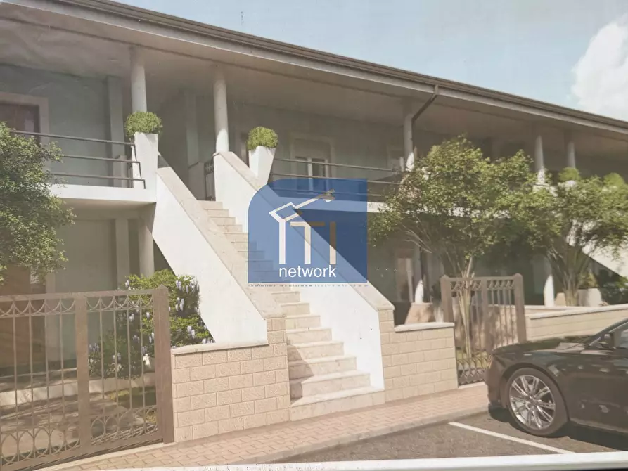 Immagine 18 di Appartamento in vendita  in Viale Enea a Ardea