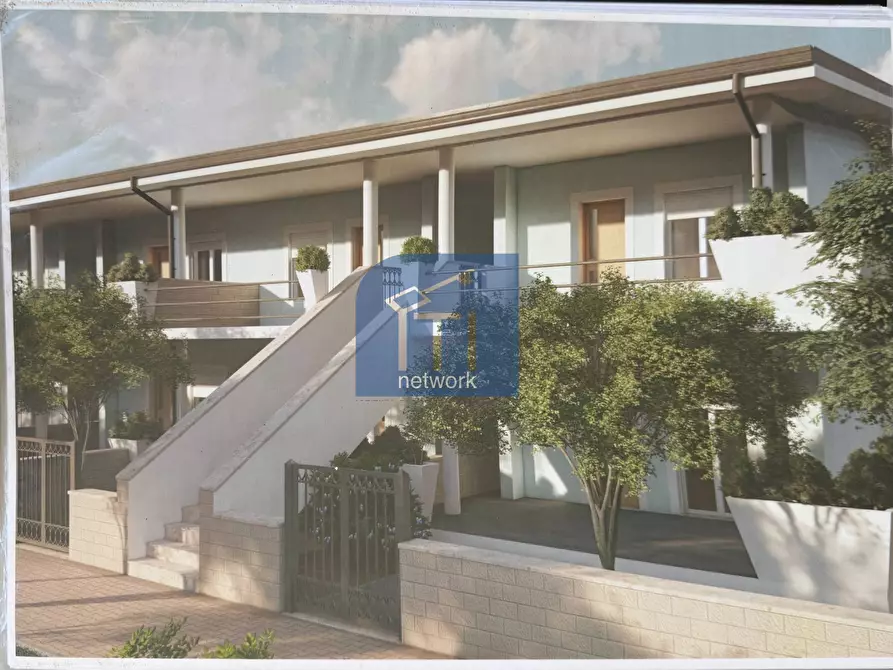 Immagine 13 di Appartamento in vendita  in Viale Enea a Ardea