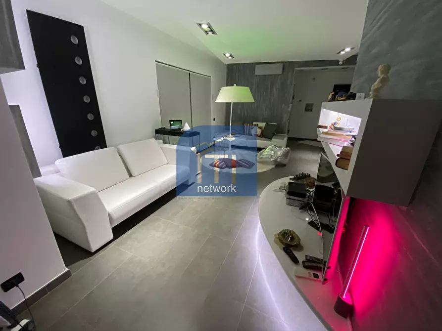 Immagine 38 di Casa semindipendente in vendita  in via Giuseppe Zanardelli a Pomezia