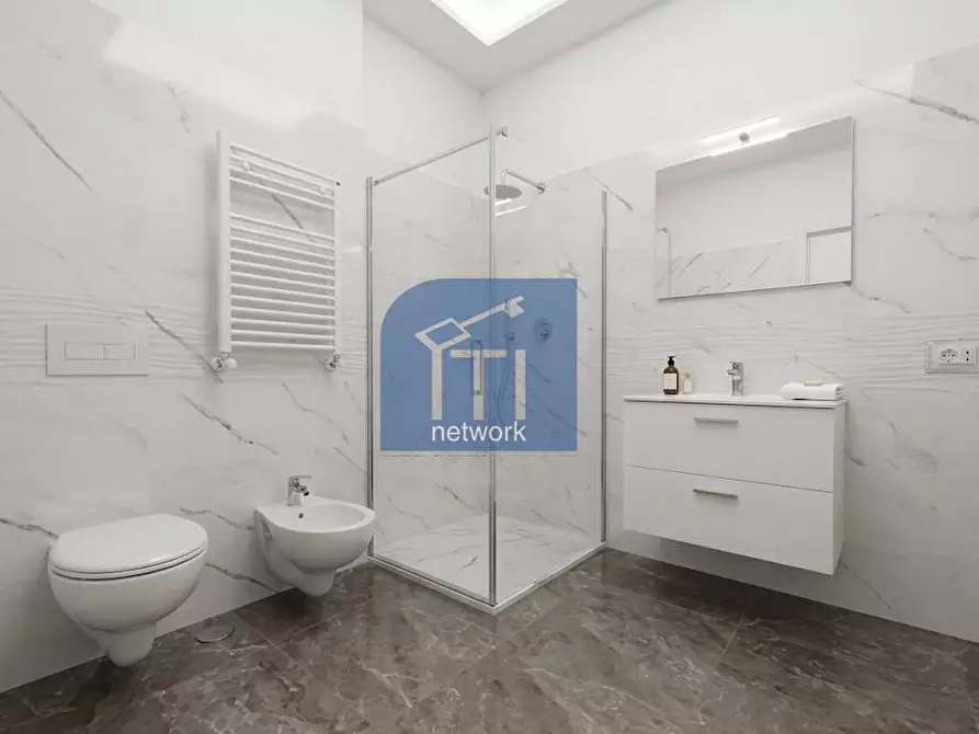 Immagine 10 di Casa semindipendente in vendita  in Alessandro Fortis a Pomezia