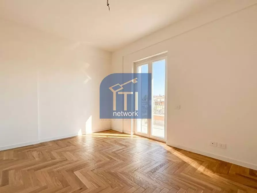 Immagine 7 di Casa semindipendente in vendita  in Alessandro Fortis a Pomezia