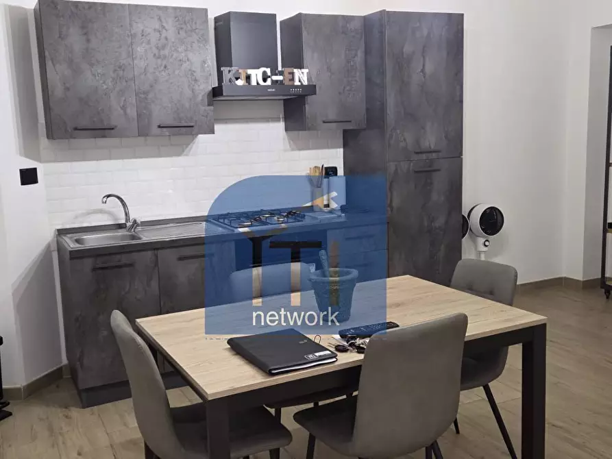 Immagine 2 di Appartamento in vendita  in Viale Della Marina a Roma