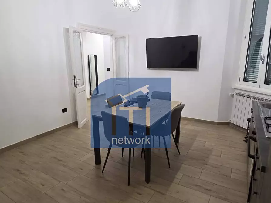 Immagine 10 di Appartamento in vendita  in Viale Della Marina a Roma