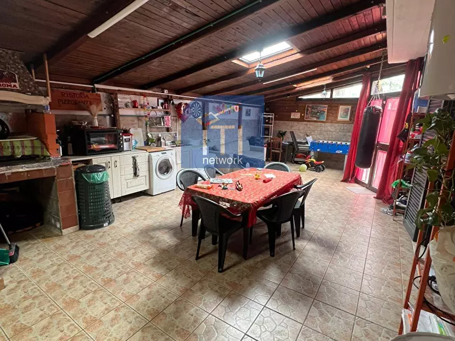 Immagine 11 di Casa semindipendente in vendita  in Via Foglia a Ardea