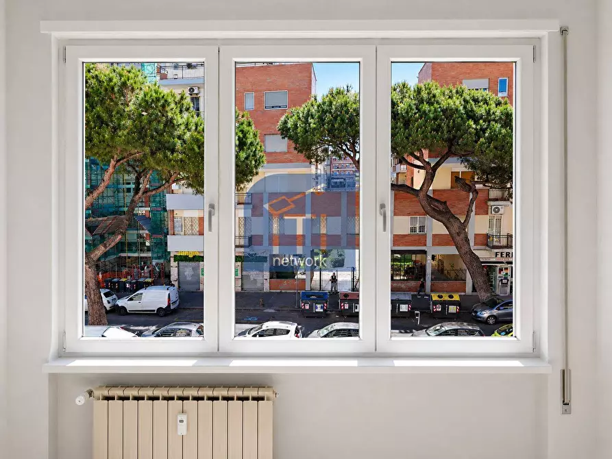Immagine 24 di Appartamento in vendita  in Viale dei Promontori 50 a Roma