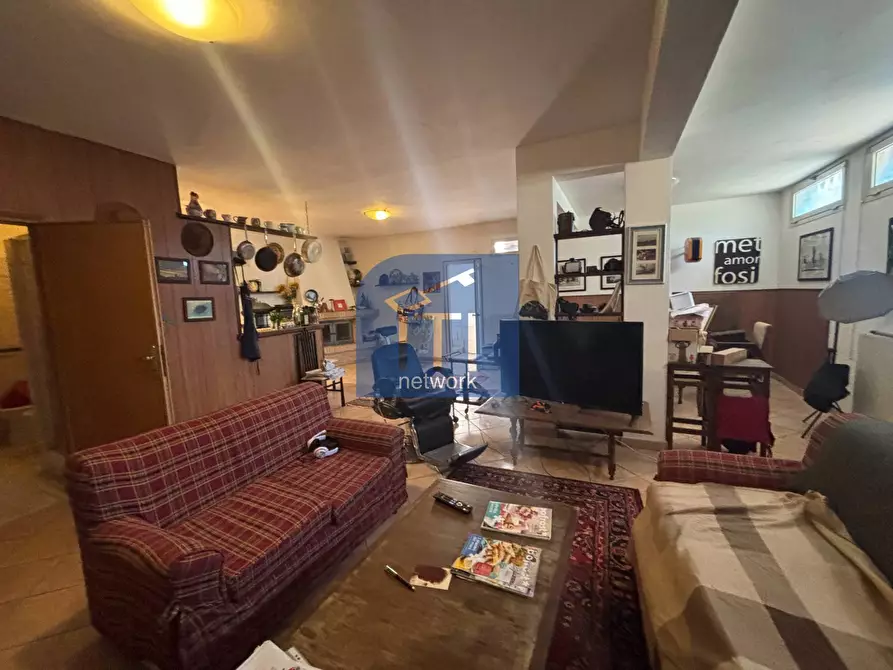 Immagine 32 di Villa in vendita  in Via Delle Mimose a Ardea