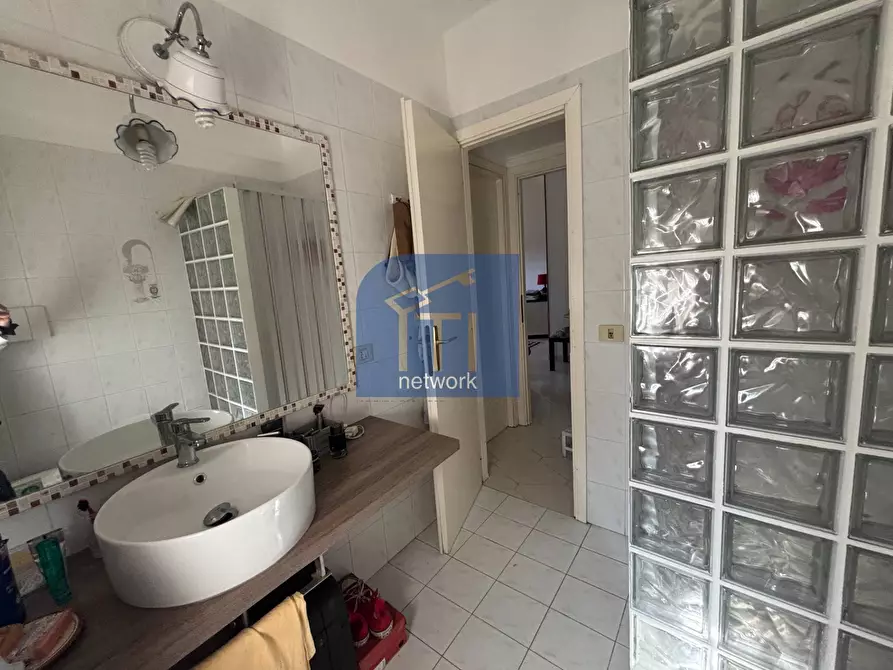 Immagine 34 di Villa in vendita  in Via Delle Mimose a Ardea
