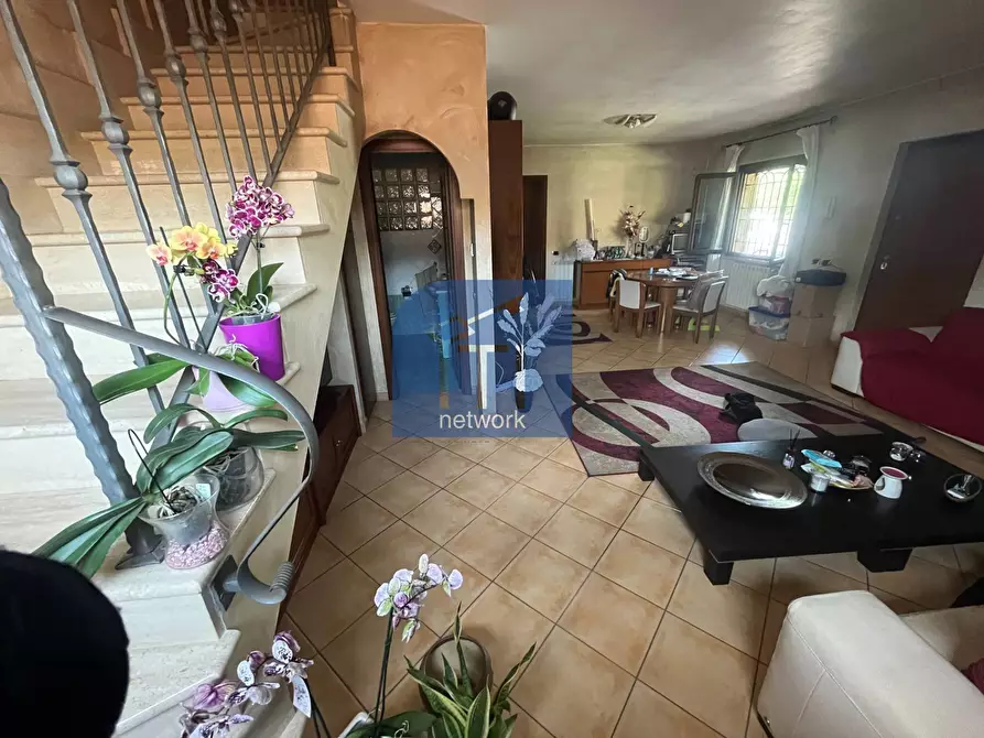Immagine 9 di Villa in vendita  in via delle fresie a Anzio