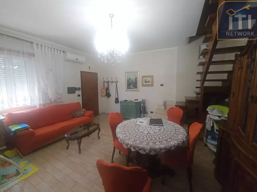 Immagine 13 di Villa in vendita  in via dell'idrovora a Ardea