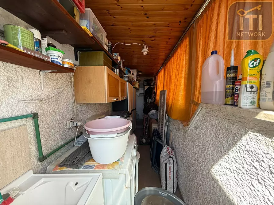 Immagine 41 di Attico in vendita  in VIA SVEZIA a Pomezia