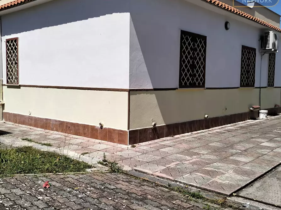 Immagine 26 di Villa in vendita  in via Beato Padre Pio a Nettuno