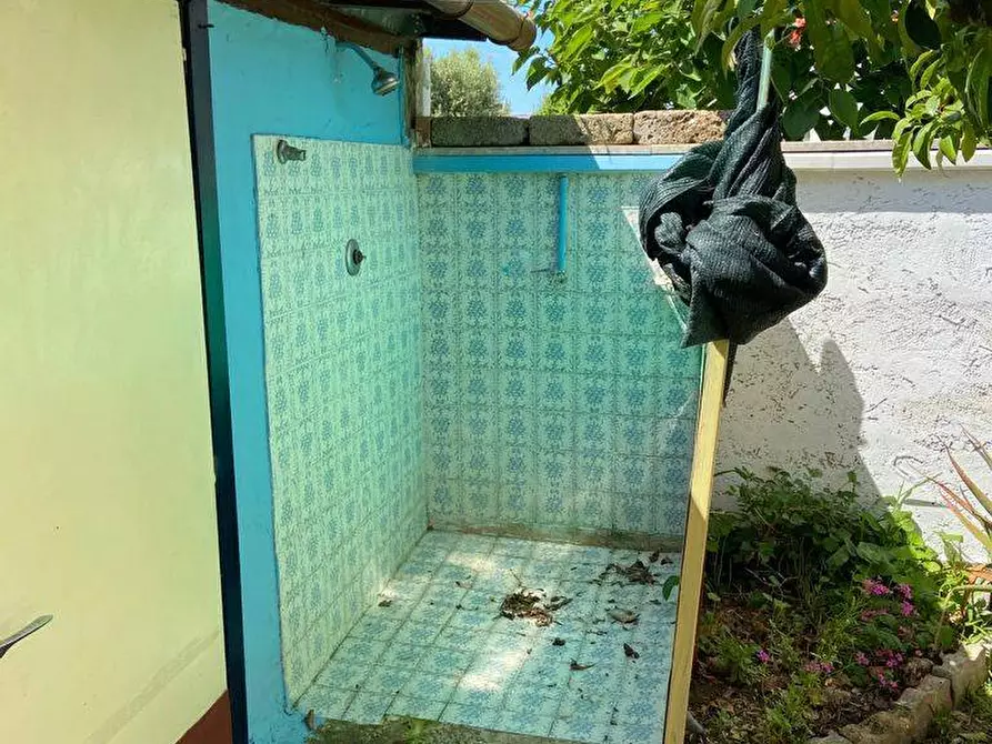 Immagine 27 di Villa in vendita  in via Beato Padre Pio a Nettuno