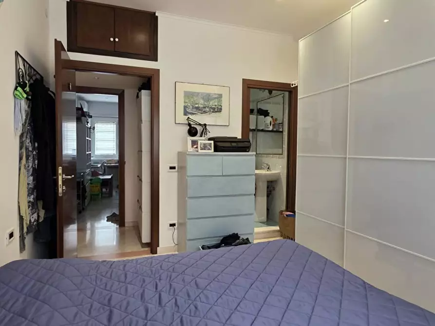 Immagine 18 di Appartamento in vendita  in Via Capo Spartivento 50 a Roma