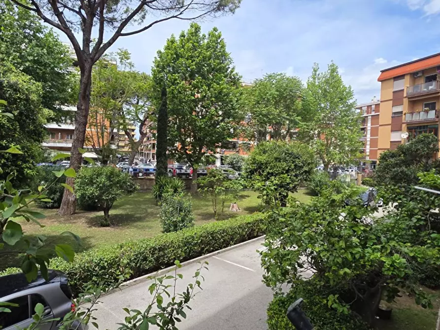 Immagine 31 di Appartamento in vendita  in Via Capo Spartivento 50 a Roma