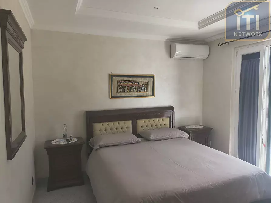 Immagine 6 di Villa in vendita  in via Renato fucini a Anzio