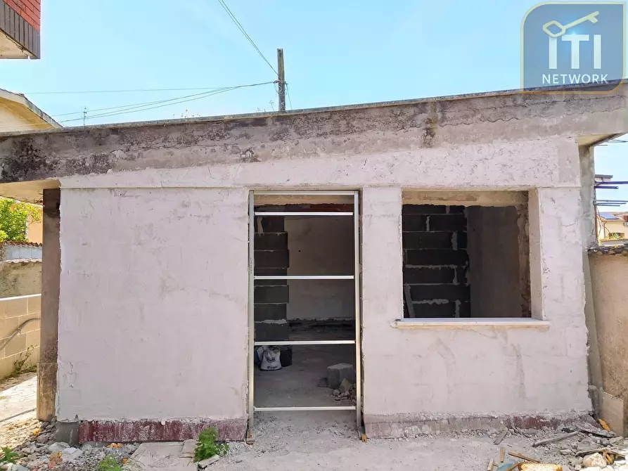 Immagine 3 di Villa in vendita  in VIA bergamo a Ardea