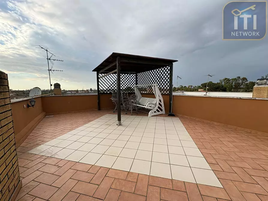 Immagine 2 di Villa in vendita  in via dell'idrovora a Ardea