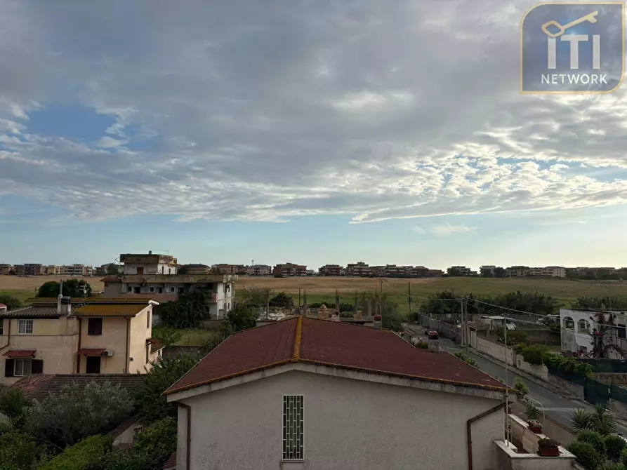 Immagine 5 di Villa in vendita  in via dell'idrovora a Ardea