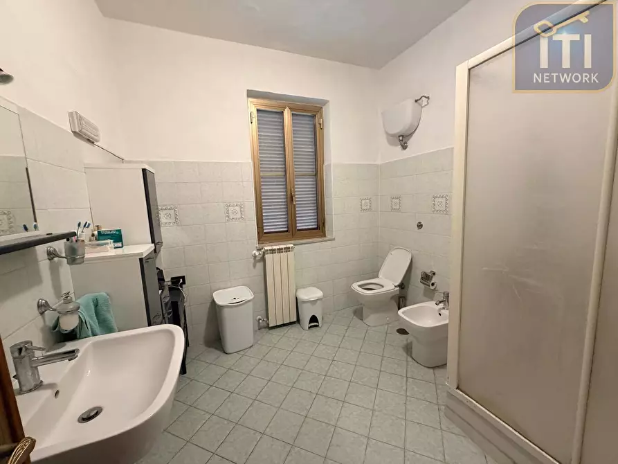 Immagine 68 di Villa in vendita  in Via Marta a Aprilia