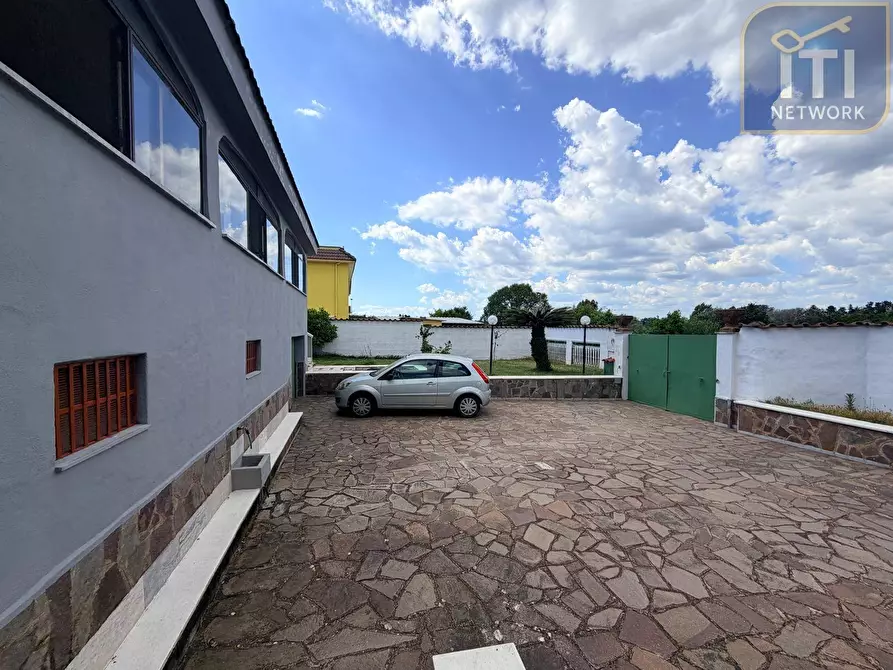 Immagine 14 di Villa in vendita  in Via Marta a Aprilia