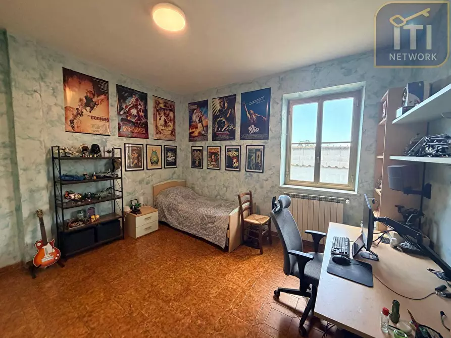 Immagine 50 di Villa in vendita  in Via Marta a Aprilia