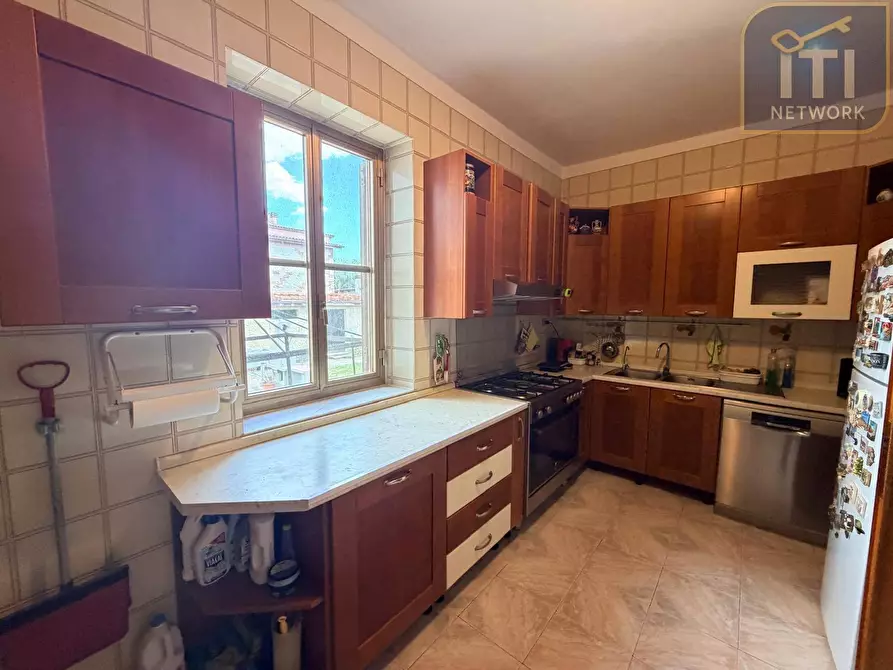 Immagine 38 di Villa in vendita  in Via Marta a Aprilia