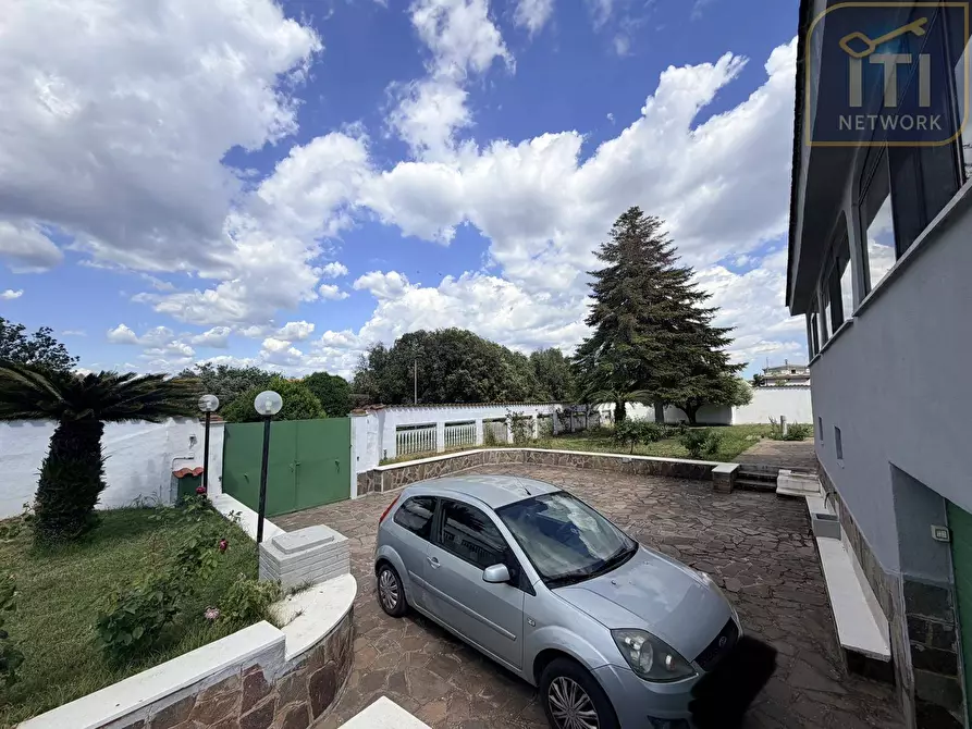 Immagine 5 di Villa in vendita  in Via Marta a Aprilia