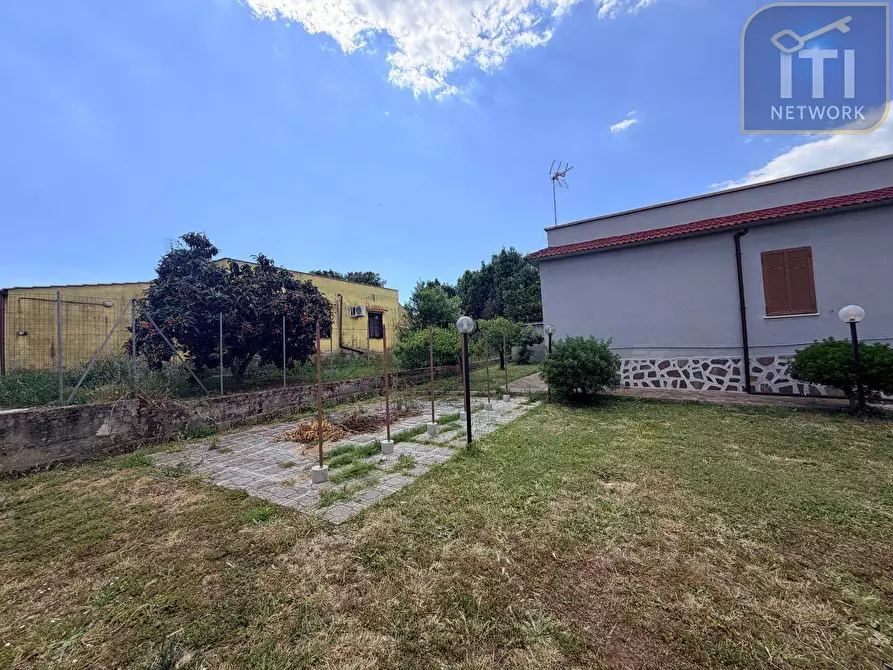 Immagine 23 di Villa in vendita  in Via Marta a Aprilia