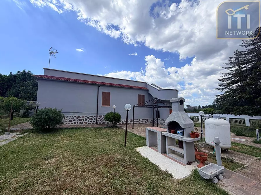 Immagine 24 di Villa in vendita  in Via Marta a Aprilia