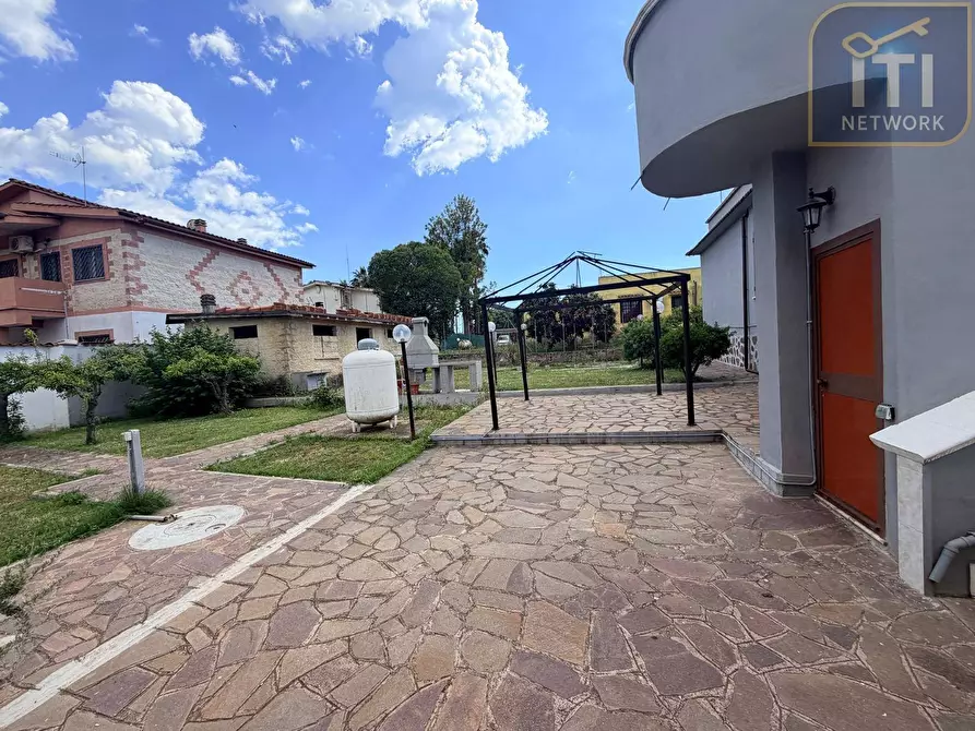Immagine 26 di Villa in vendita  in Via Marta a Aprilia