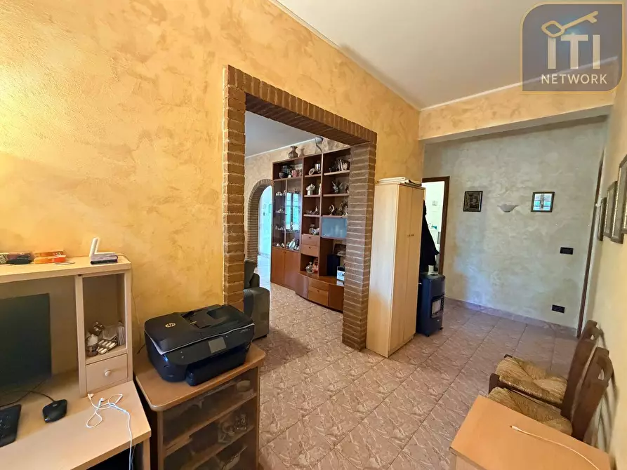 Immagine 43 di Villa in vendita  in Via Marta a Aprilia