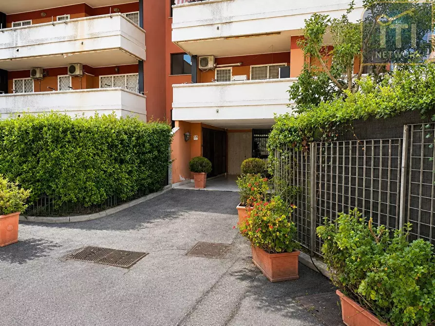 Immagine 21 di Appartamento in vendita  in Via Giorgio di Lullo 130 a Roma