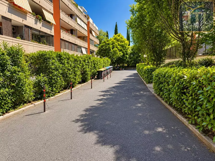 Immagine 28 di Appartamento in vendita  in Via Giorgio di Lullo 130 a Roma