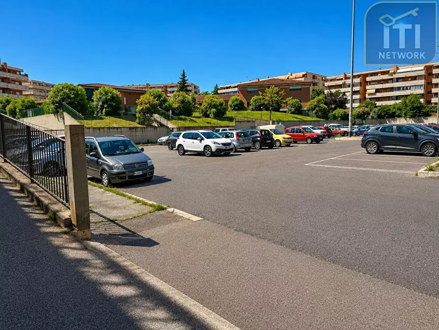 Immagine 30 di Appartamento in vendita  in Via Giorgio di Lullo 130 a Roma
