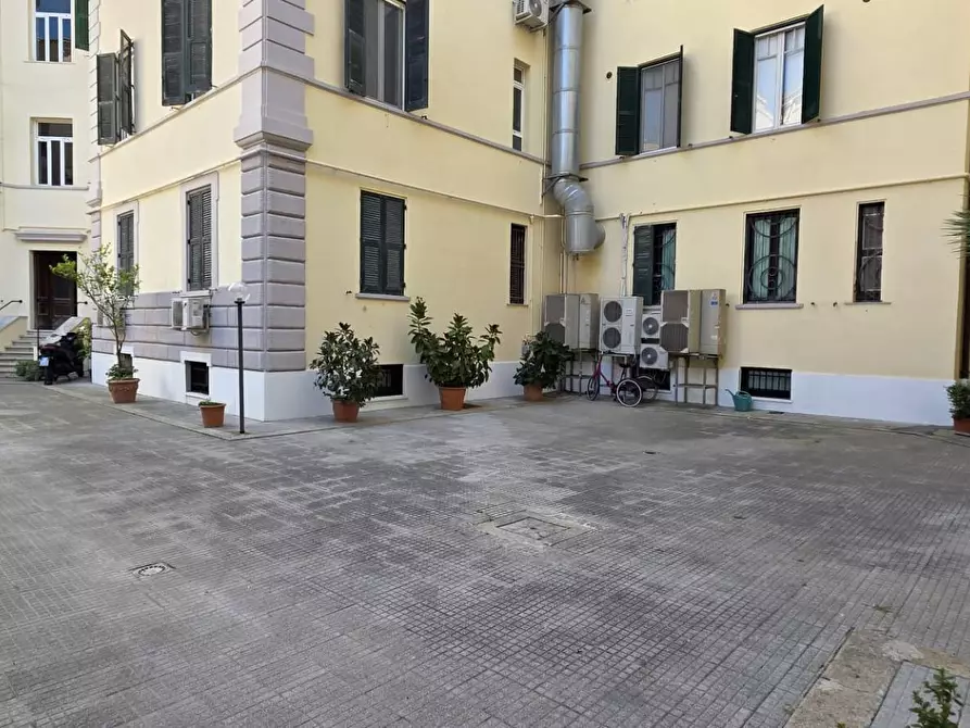 Immagine 21 di Appartamento in vendita  in Piazza Anco Marzio 13 a Roma