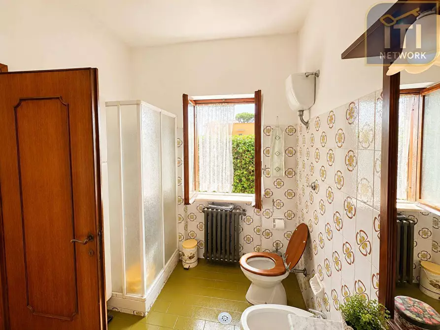 Immagine 26 di Villa in vendita  in via tanaro 91 a Ardea