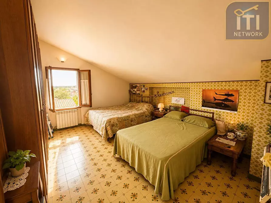 Immagine 36 di Villa in vendita  in via tanaro 91 a Ardea