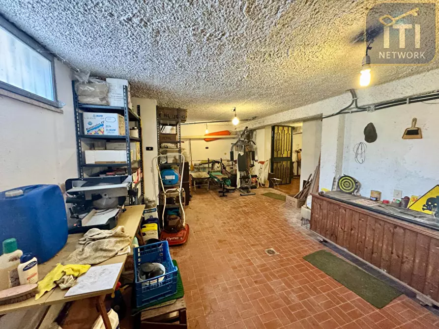 Immagine 56 di Villa in vendita  in via tanaro 91 a Ardea
