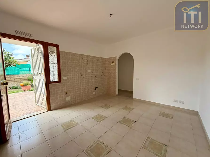 Immagine 7 di Villa in vendita  in Via Tagliamento a Ardea