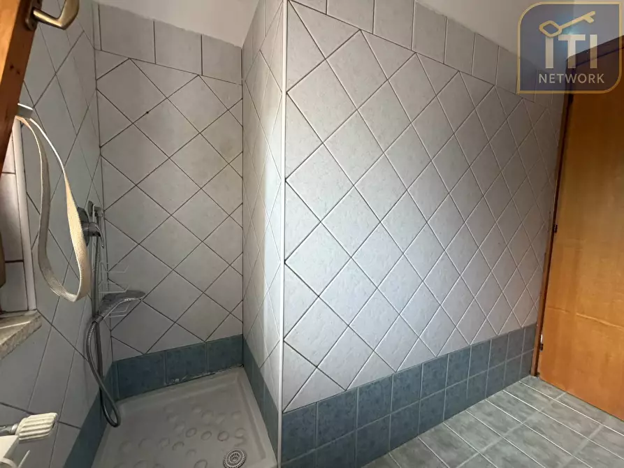 Immagine 19 di Villa in vendita  in Via Tagliamento a Ardea