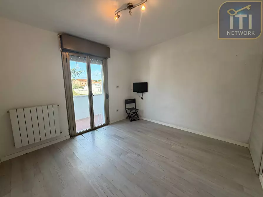 Immagine 20 di Villetta a schiera in vendita  in Viale Piave a Ardea