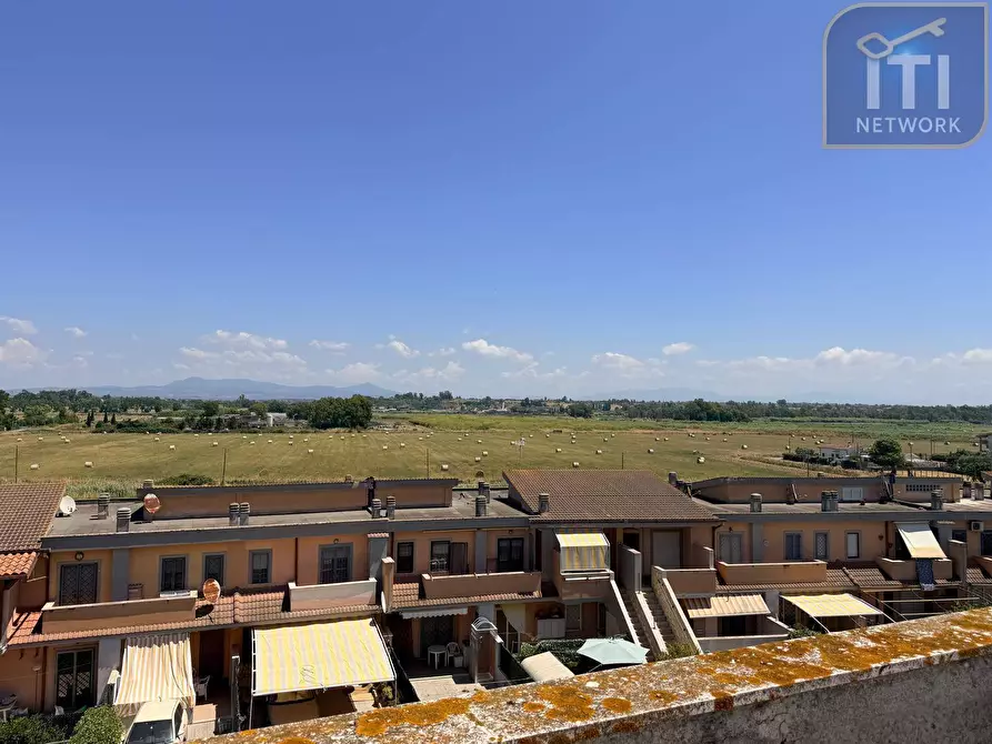 Immagine 44 di Attico in vendita  in Via Sicilia a Ardea