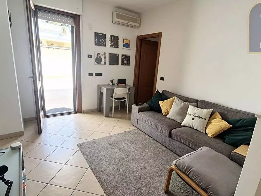 Immagine 6 di Appartamento in vendita  in Via Domenico Ceccarossi a Roma