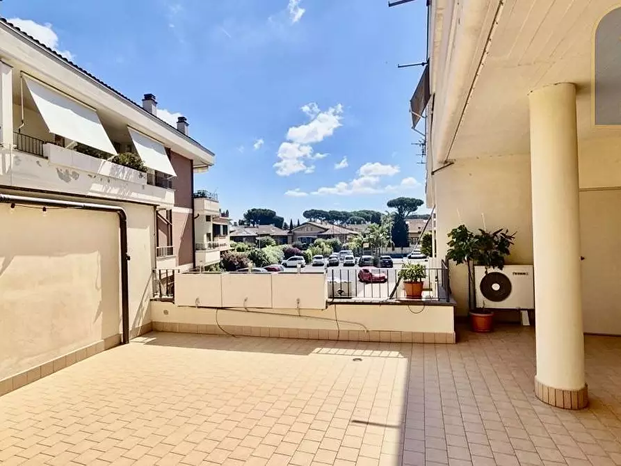 Immagine 22 di Appartamento in vendita  in Via Domenico Ceccarossi a Roma