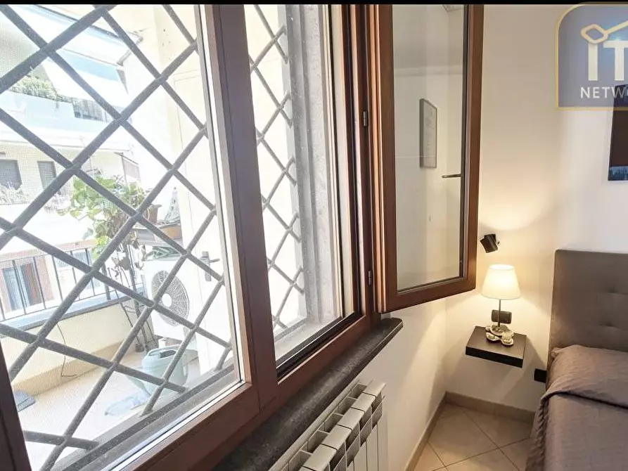 Immagine 14 di Appartamento in vendita  in Via Domenico Ceccarossi a Roma