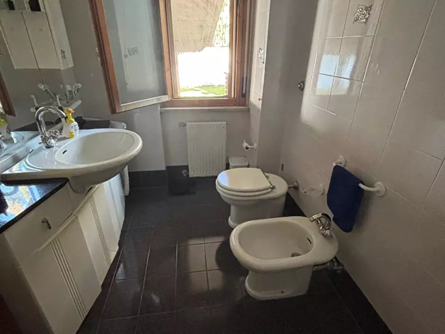 Immagine 9 di Appartamento in vendita  in via ninfa a Aprilia