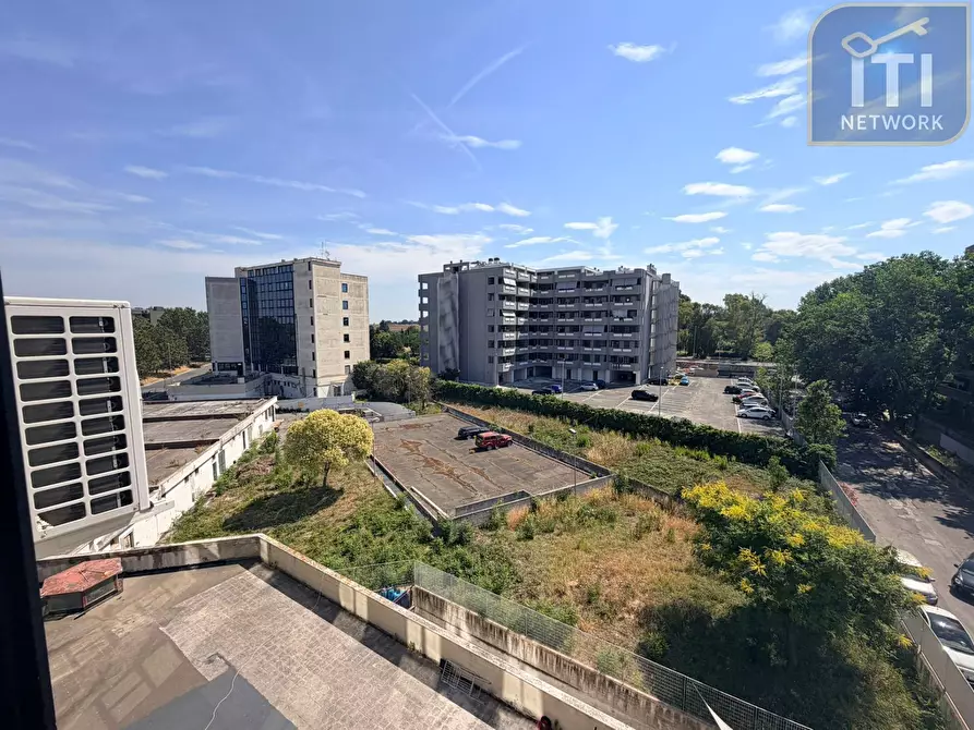 Immagine 3 di Appartamento in vendita  in Via Ottone Fattiboni a Roma