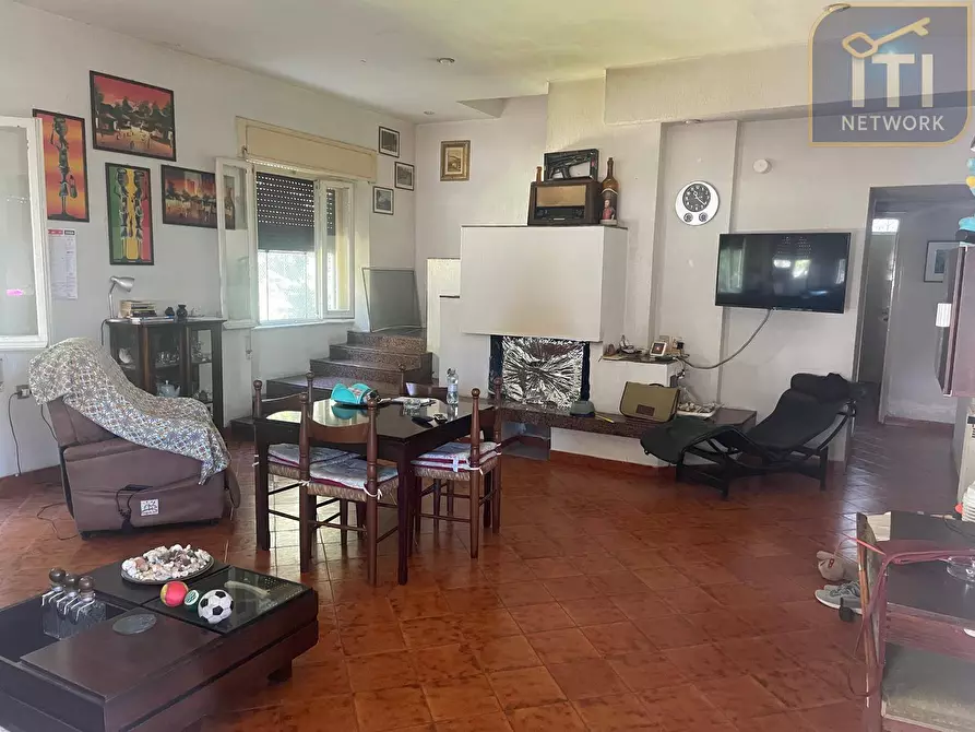 Immagine 14 di Villa in vendita  in via delle petunie a Anzio